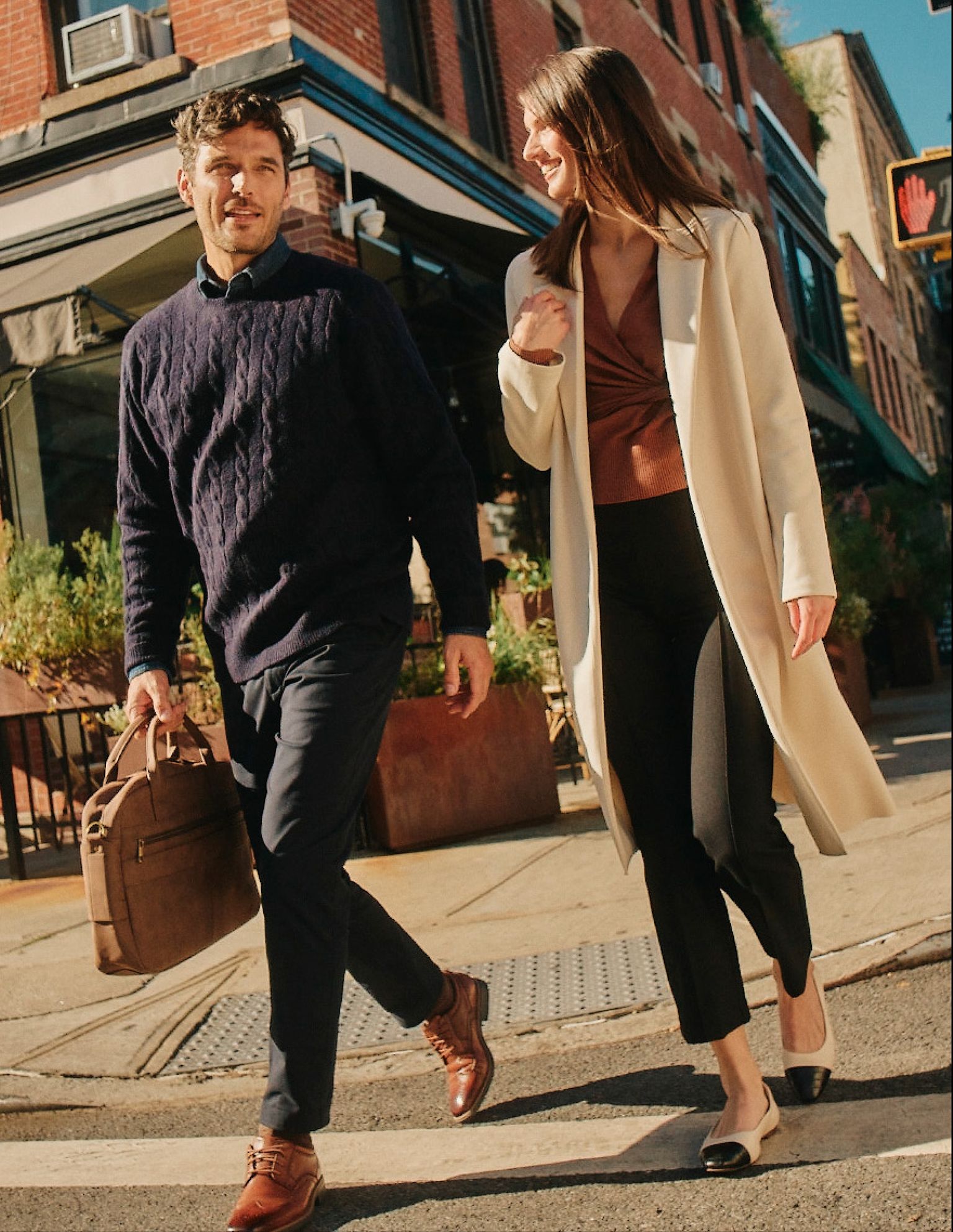 ACTIVE MEN & WOMEN WHO APPRECIATE THE BEST IN COMFORT, STYLE, AND INNOVATION.